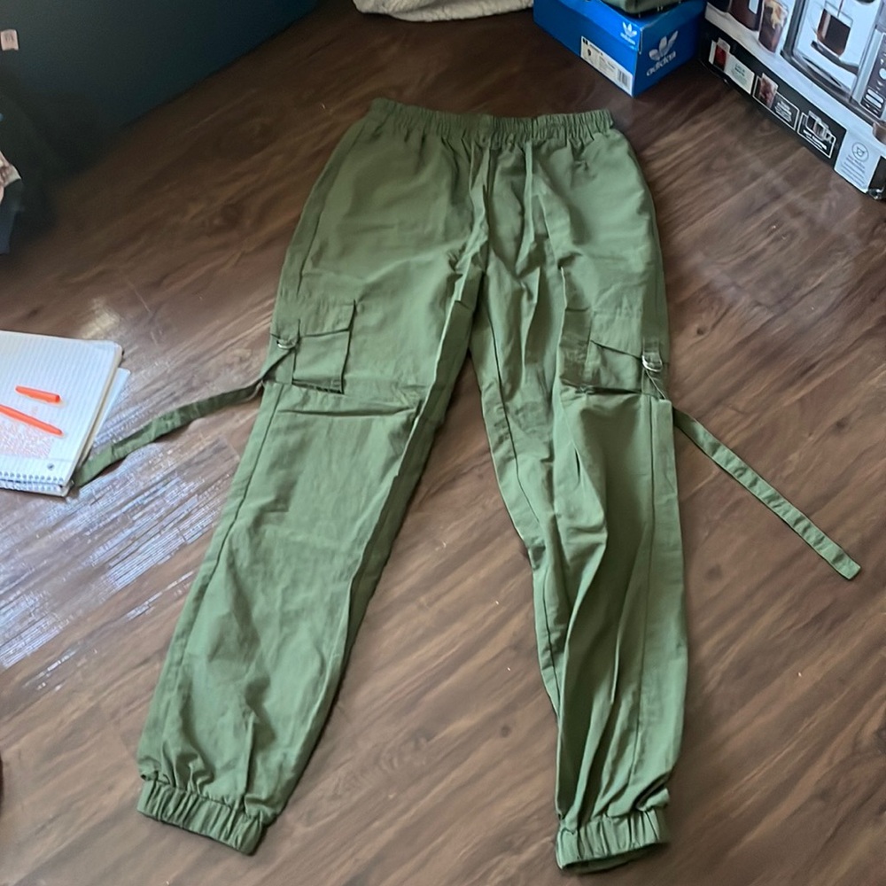 Green Cargo Pants